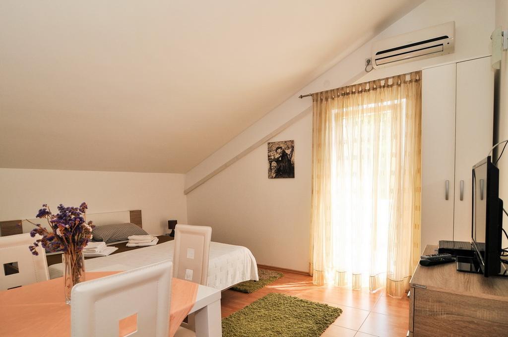 Apartmani P&M Tivat Luaran gambar